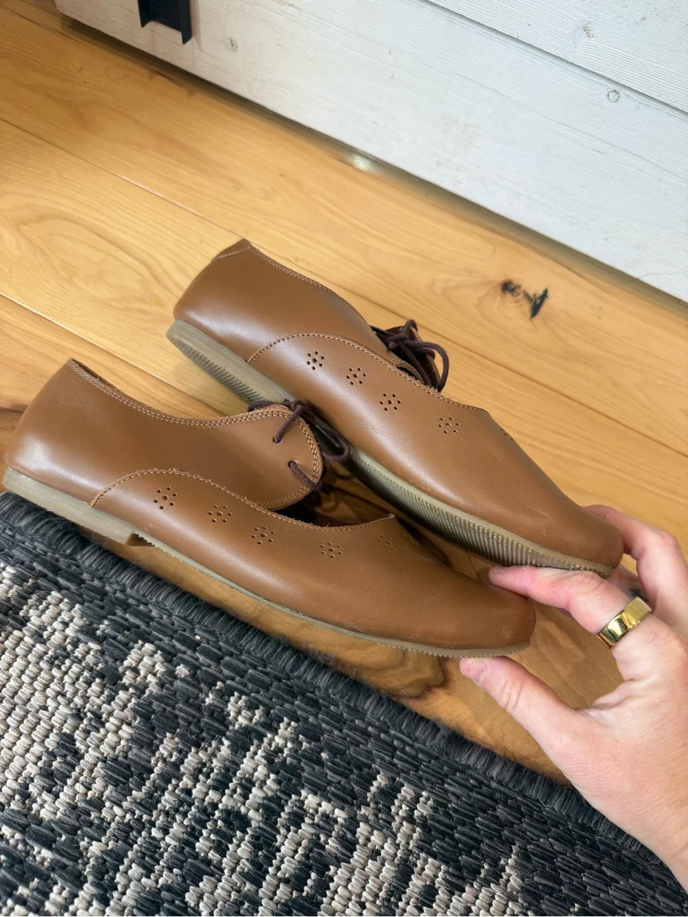 Adelisa & Co timeless brown
